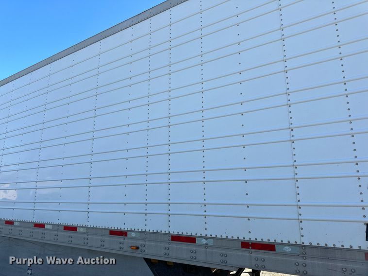 image for item LR9494 2016 Utility VS2RA refrigerated van trailer