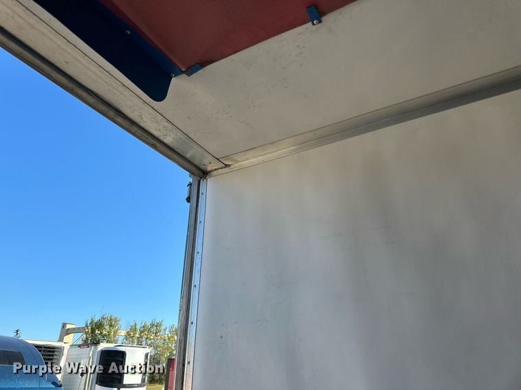 image for item LR9494 2016 Utility VS2RA refrigerated van trailer