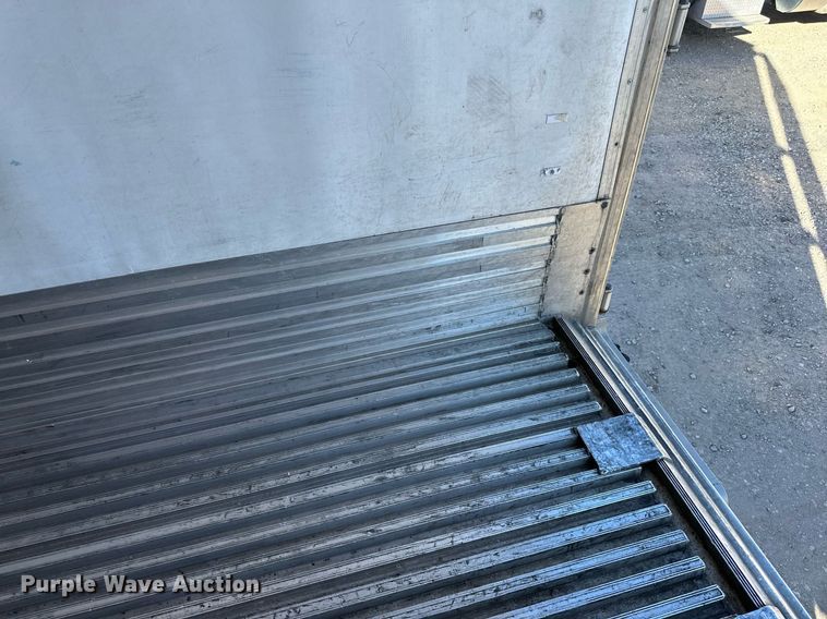 image for item LR9494 2016 Utility VS2RA refrigerated van trailer