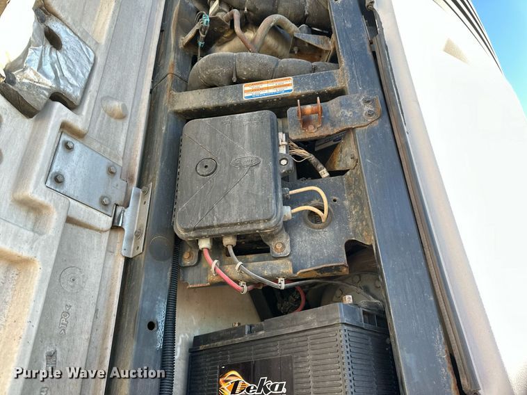 image for item LR9494 2016 Utility VS2RA refrigerated van trailer