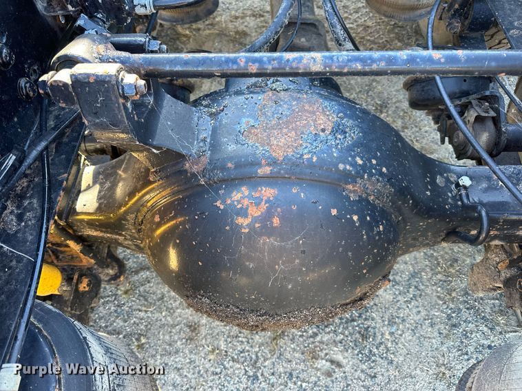 image for item LR9506 2006 International 9400i semi truck