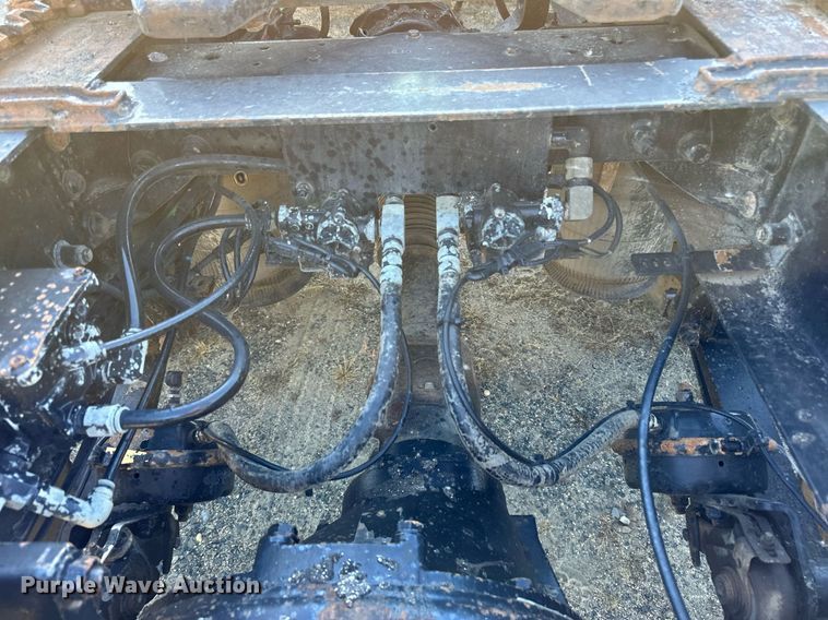 image for item LR9506 2006 International 9400i semi truck