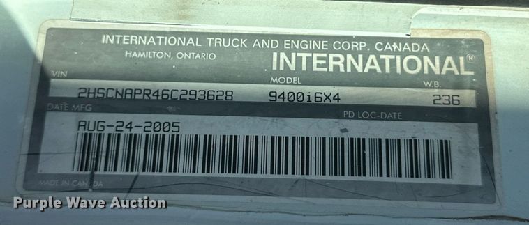 image for item LR9506 2006 International 9400i semi truck