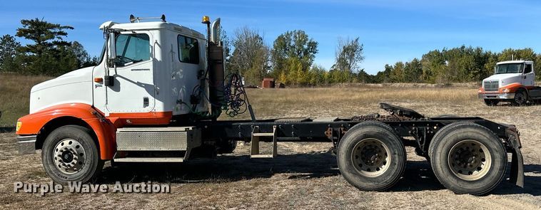 image for item LR9510 2007 International 9200i semi truck