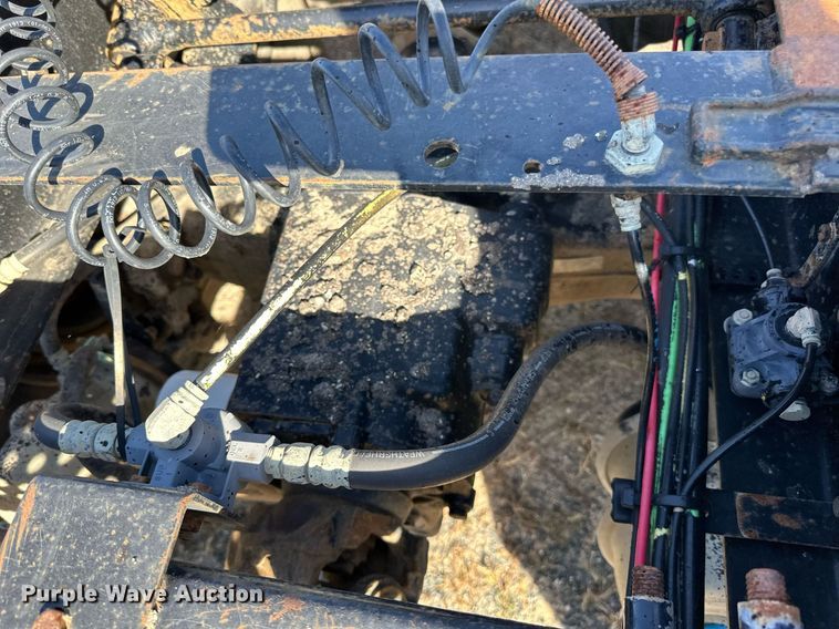 image for item LR9510 2007 International 9200i semi truck