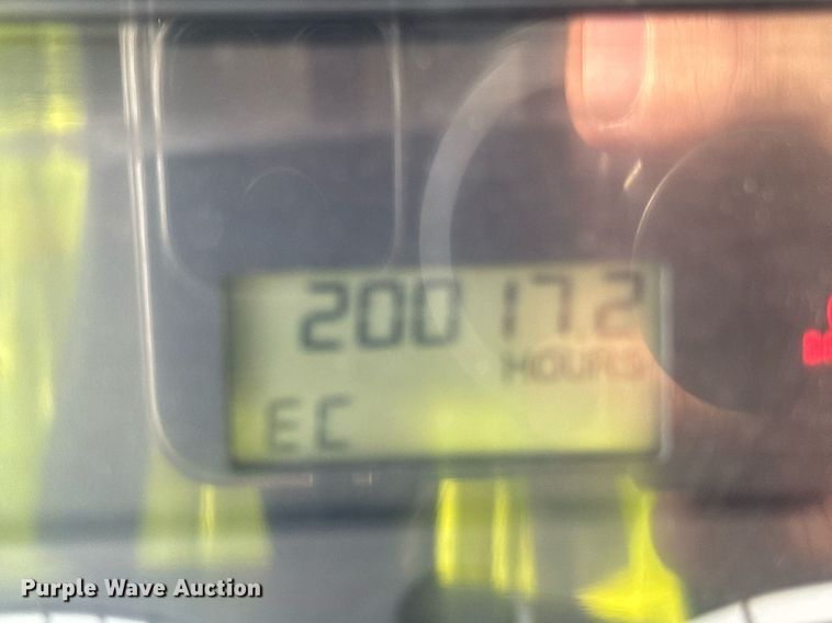 image for item OG9670 2010 Freightliner  Columbia  semi truck