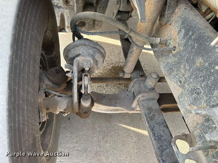 image for item OG9670 2010 Freightliner  Columbia  semi truck