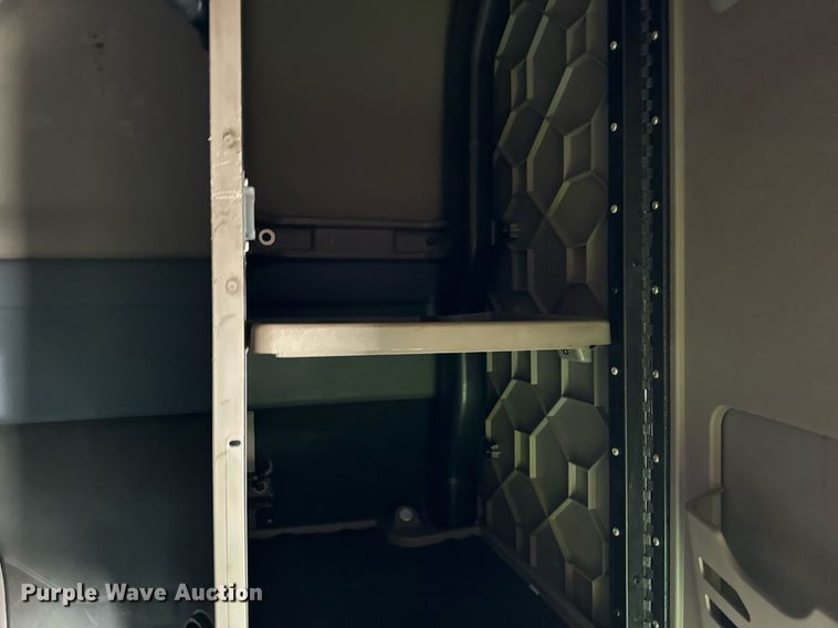 image for item OG9675 2012 Freightliner  Cascadia semi truck