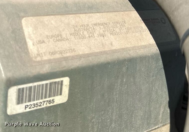 image for item OG9677 2007 Freightliner  Columbia  semi truck