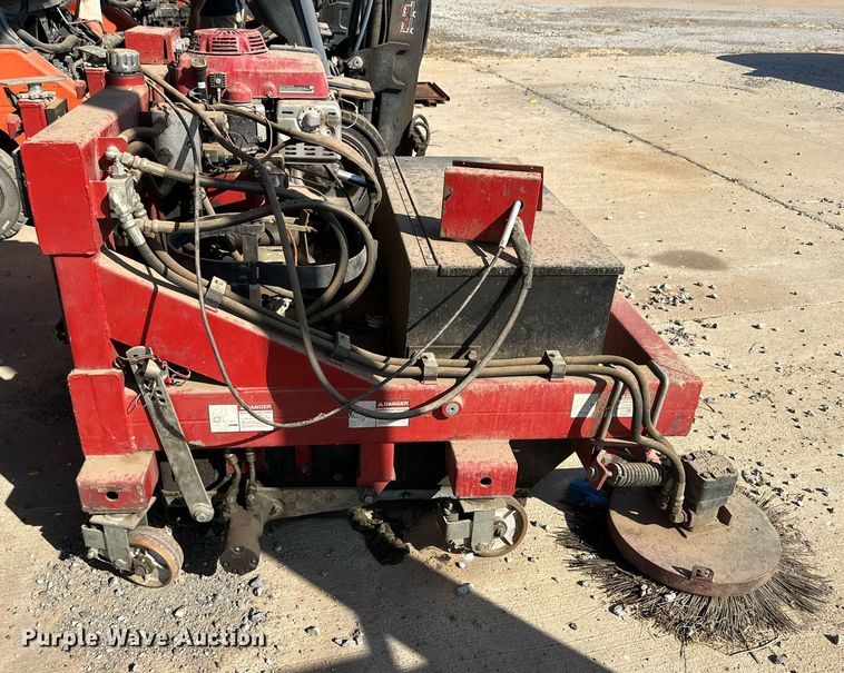 image for item DD3320 Master Sweep M9000 sweeper