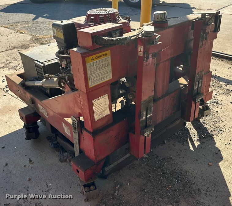 image for item DD3320 Master Sweep M9000 sweeper