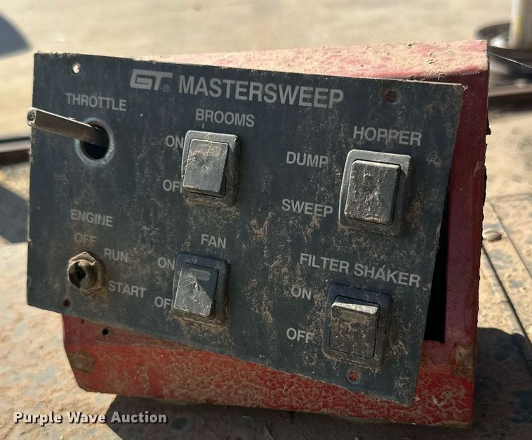 image for item DD3320 Master Sweep M9000 sweeper