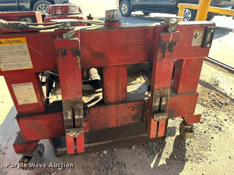 image for item DD3320 Master Sweep M9000 sweeper