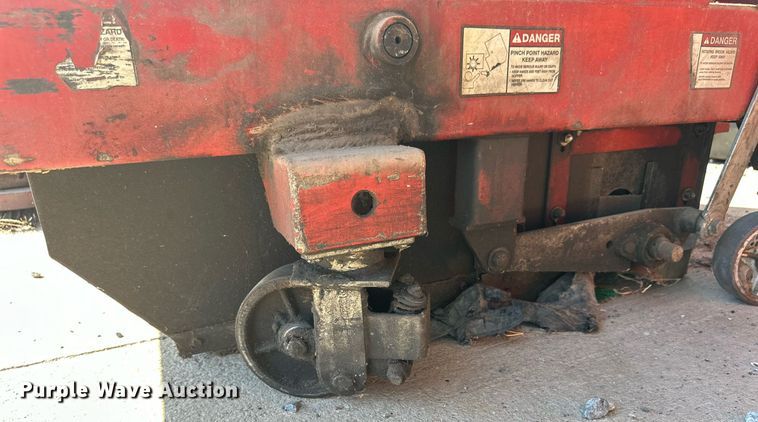 image for item DD3320 Master Sweep M9000 sweeper