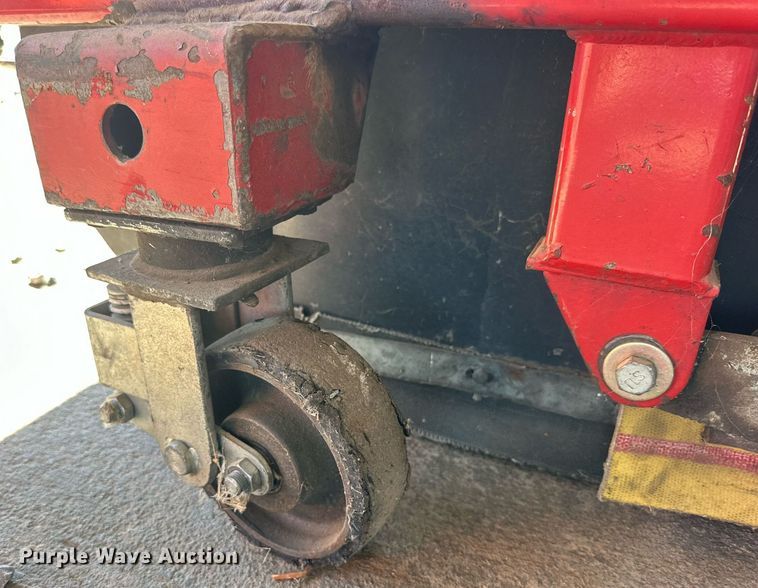 image for item DD3321 Master Sweep M9000 sweeper