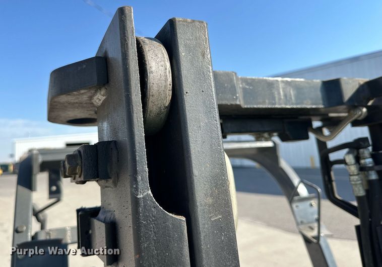 image for item DD3328 2009 Toyota 8FGCU18 forklift