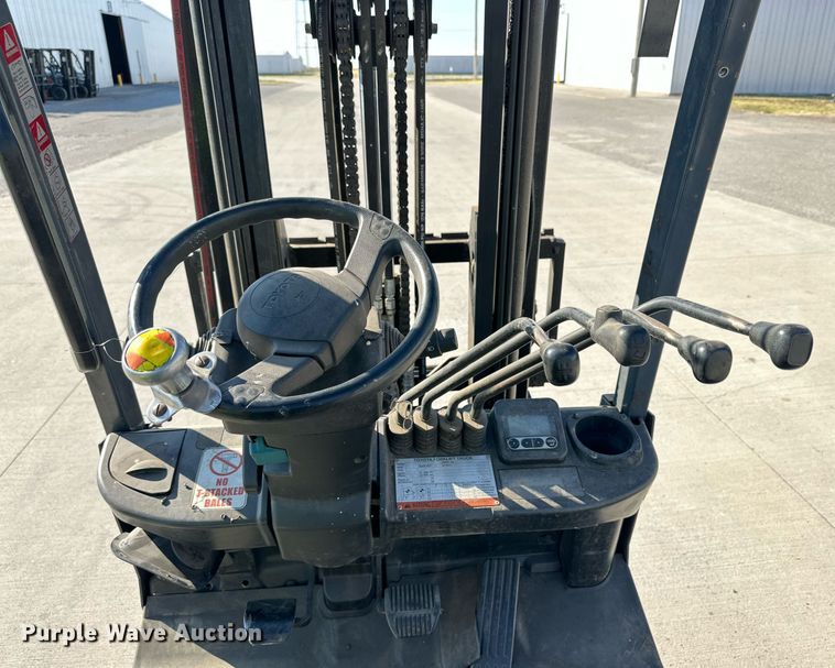 image for item DD3328 2009 Toyota 8FGCU18 forklift