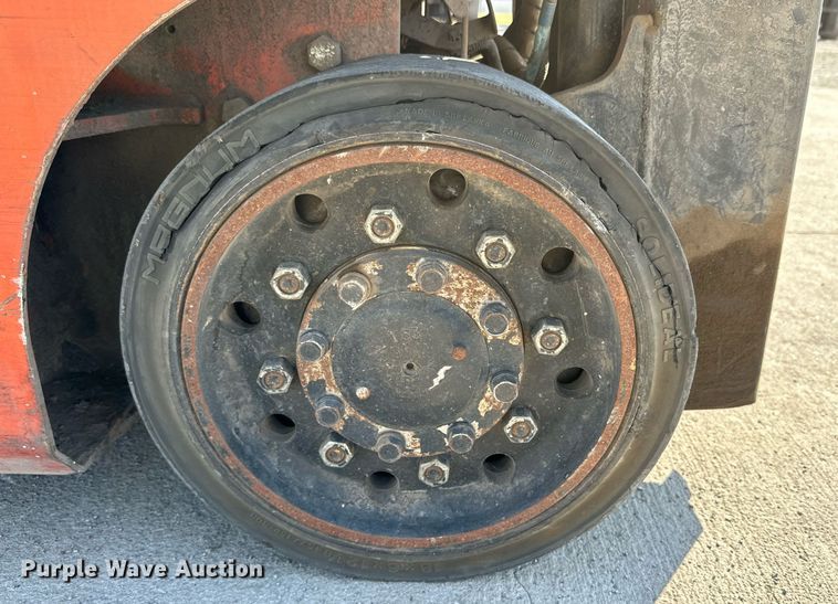 image for item DD3330 2009 Toyota 8FGCU18 forklift