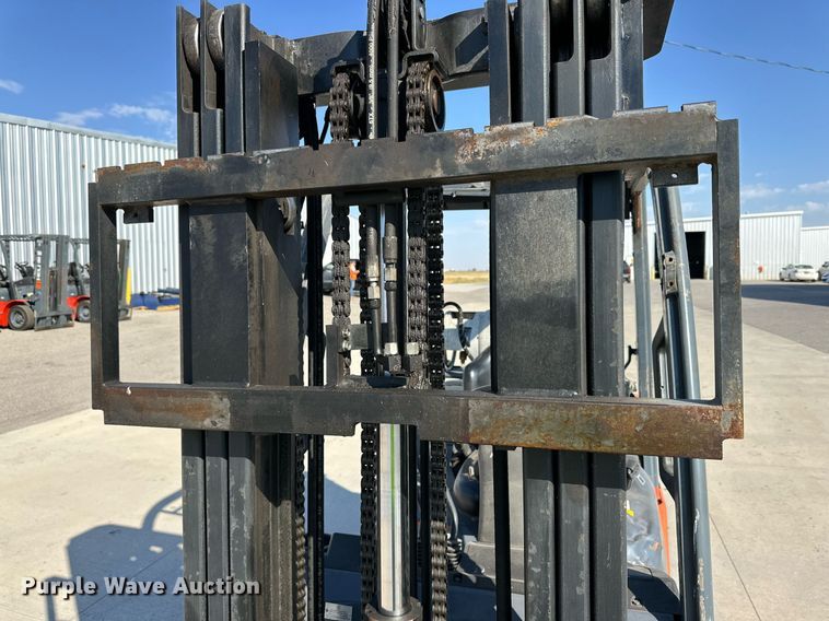 image for item DD3332 2018 Toyota 8FGCU25 forklift