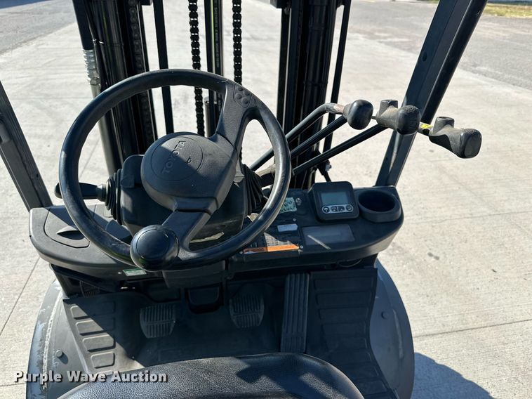 image for item DD3332 2018 Toyota 8FGCU25 forklift