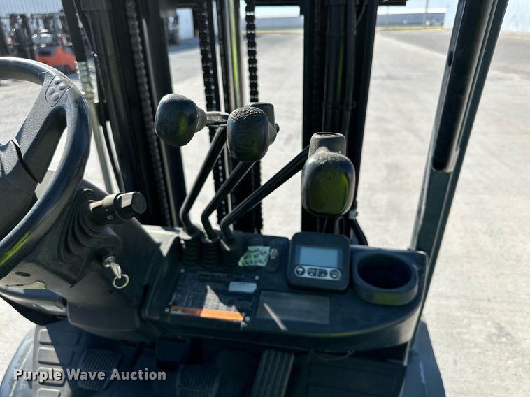 image for item DD3332 2018 Toyota 8FGCU25 forklift