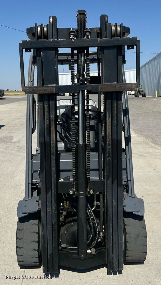 image for item DD3341 2018 Toyota 8FGCU25 forklift