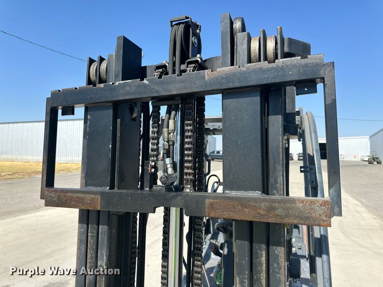 image for item DD3341 2018 Toyota 8FGCU25 forklift