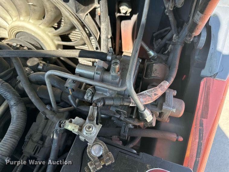 image for item DD3341 2018 Toyota 8FGCU25 forklift