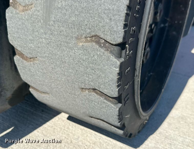 image for item DD3341 2018 Toyota 8FGCU25 forklift