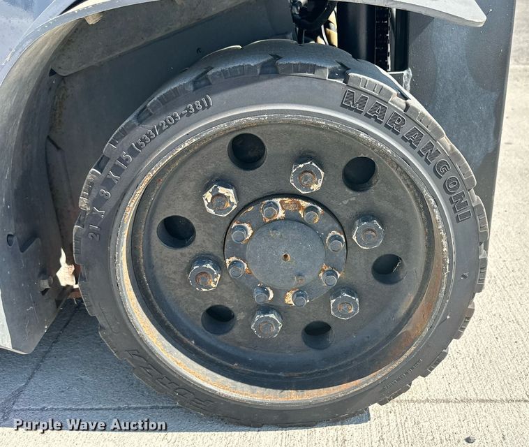 image for item DD3341 2018 Toyota 8FGCU25 forklift