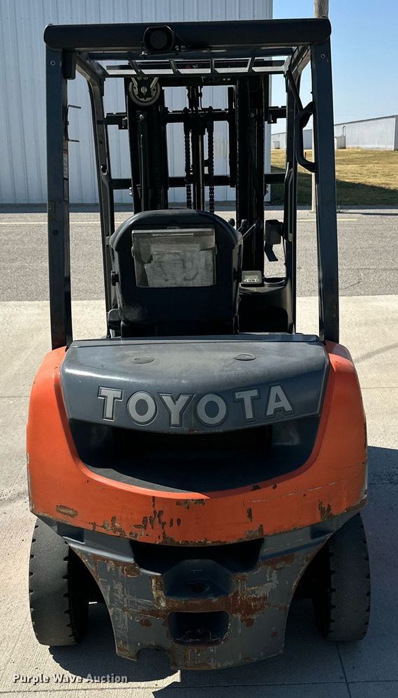 image for item DD3346 2018 Toyota 8FDU20 forklift
