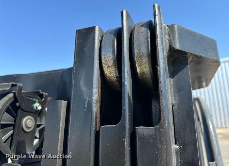 image for item DD3346 2018 Toyota 8FDU20 forklift