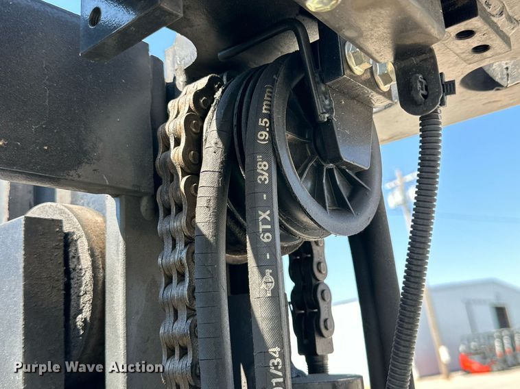 image for item DD3346 2018 Toyota 8FDU20 forklift