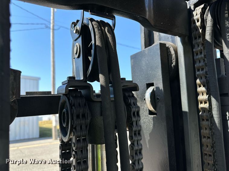 image for item DD3346 2018 Toyota 8FDU20 forklift