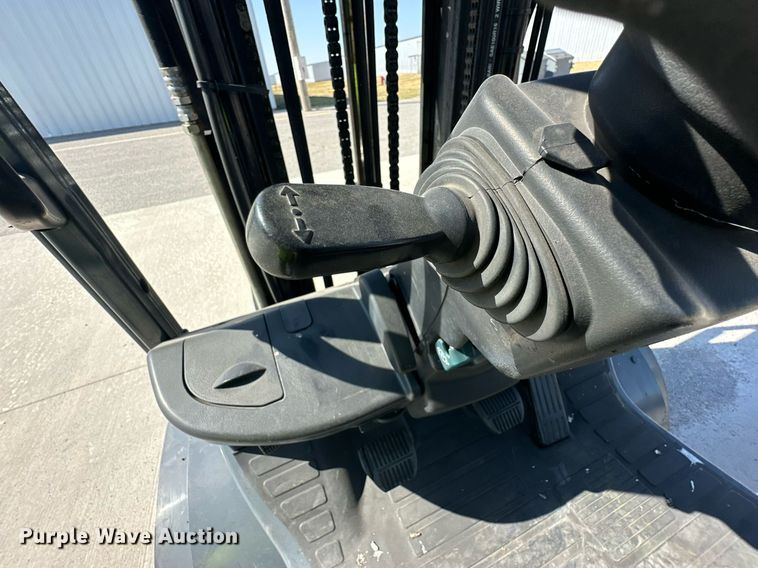 image for item DD3346 2018 Toyota 8FDU20 forklift