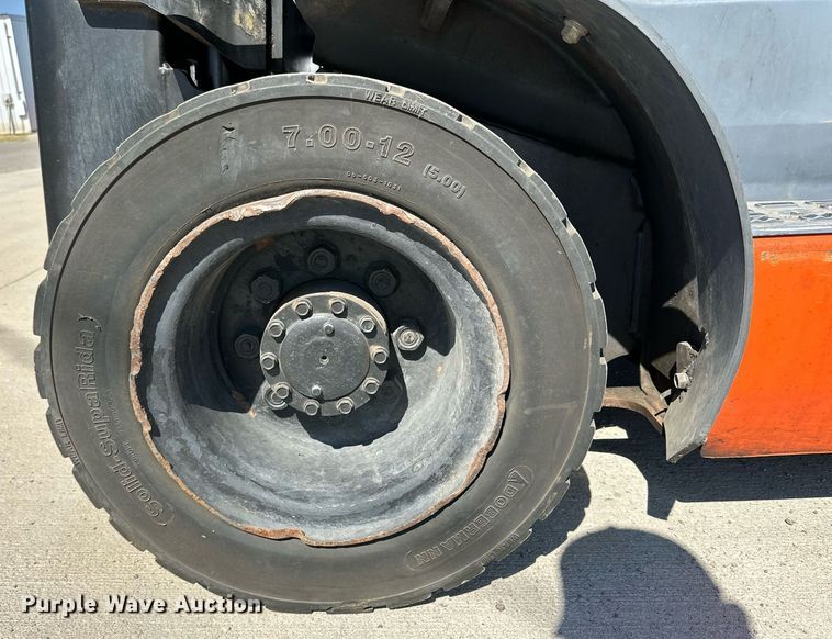 image for item DD3346 2018 Toyota 8FDU20 forklift