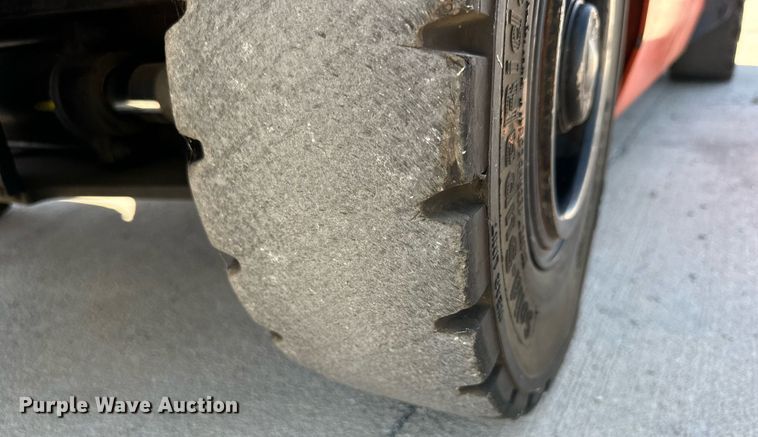 image for item DD3346 2018 Toyota 8FDU20 forklift