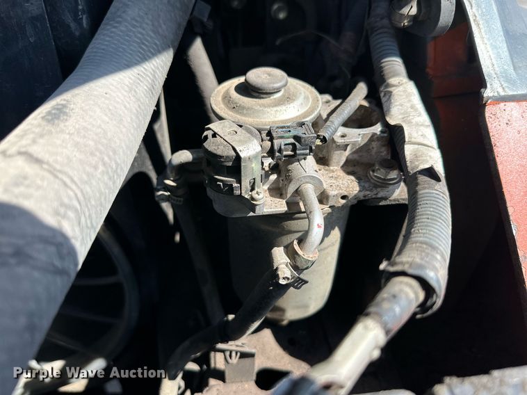 image for item DD3347 2016 Toyota 8FDU20 forklift