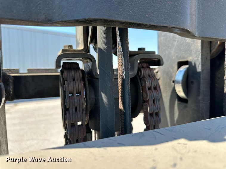 image for item DD3348 2016 Toyota 8FDU20 forklift