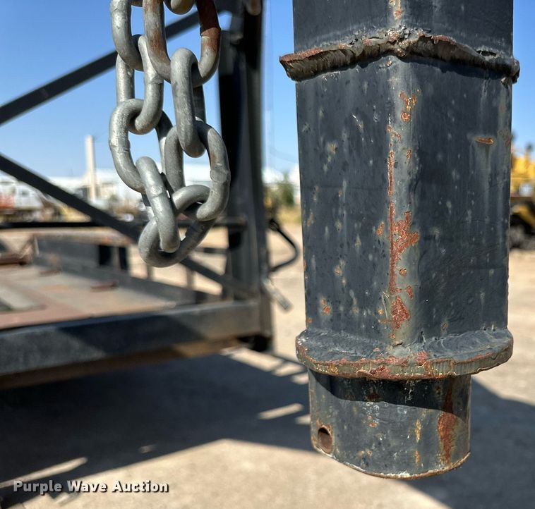 image for item DD3378 1995 Belshe T-18 equipment trailer