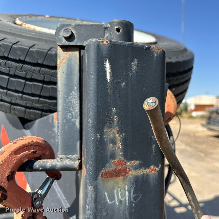 image for item DD3378 1995 Belshe T-18 equipment trailer