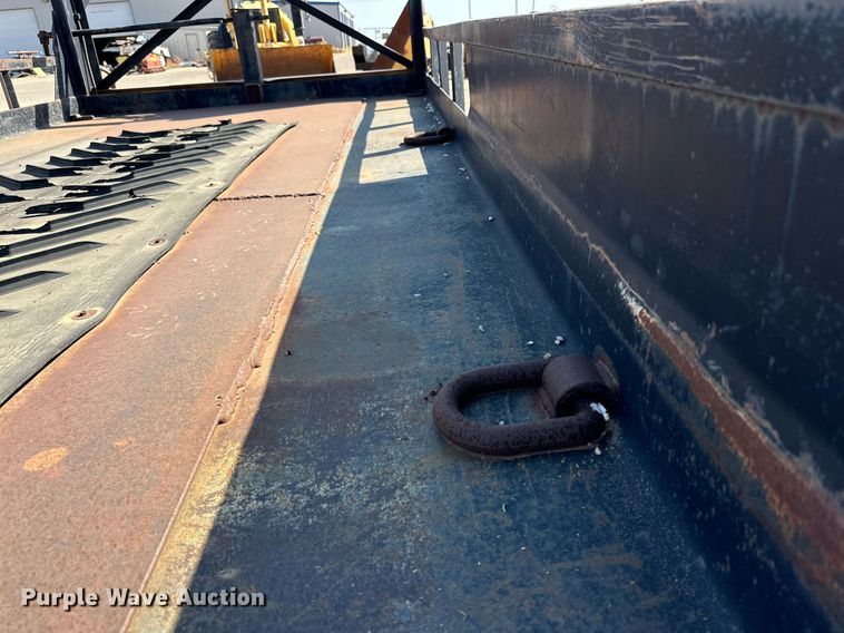 image for item DD3378 1995 Belshe T-18 equipment trailer