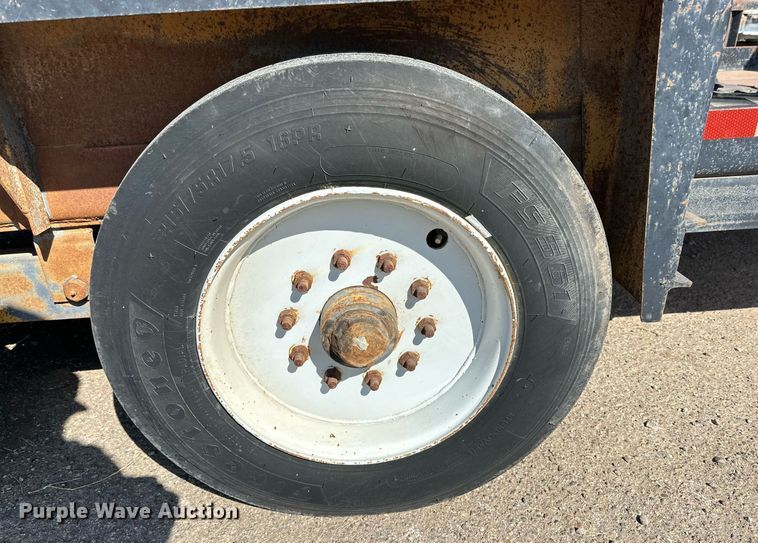 image for item DD3378 1995 Belshe T-18 equipment trailer