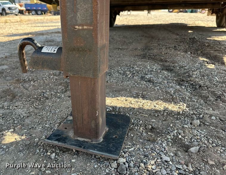 image for item DD3380 2006 Belshe WB-12 equipment trailer