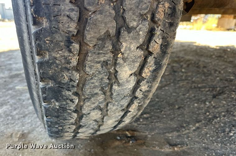 image for item DD3380 2006 Belshe WB-12 equipment trailer