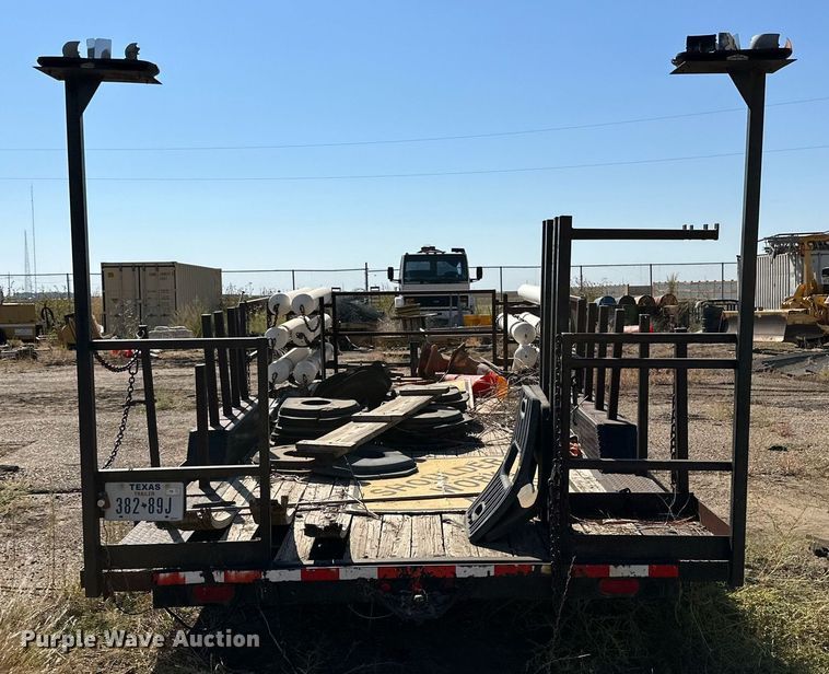 image for item DD3391 2001 PJ Utility trailer