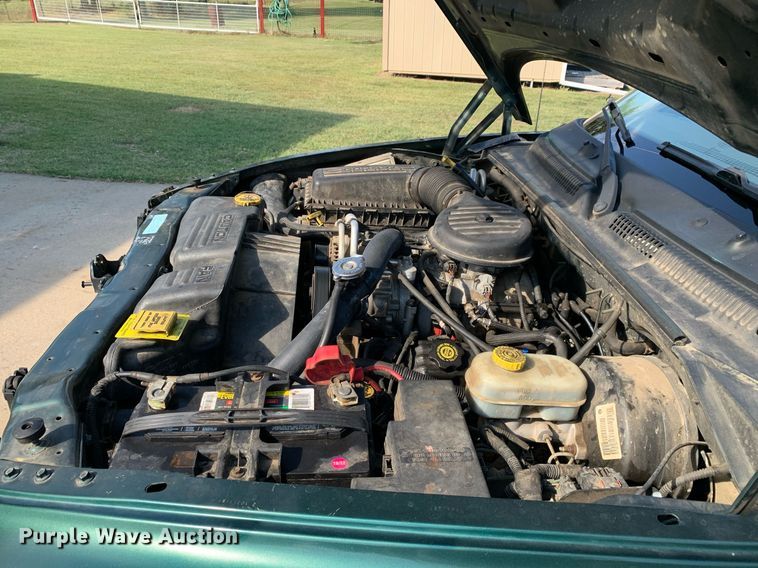 image for item DM1831 2001 Dodge Dakota SLT Club Cab pickup truck