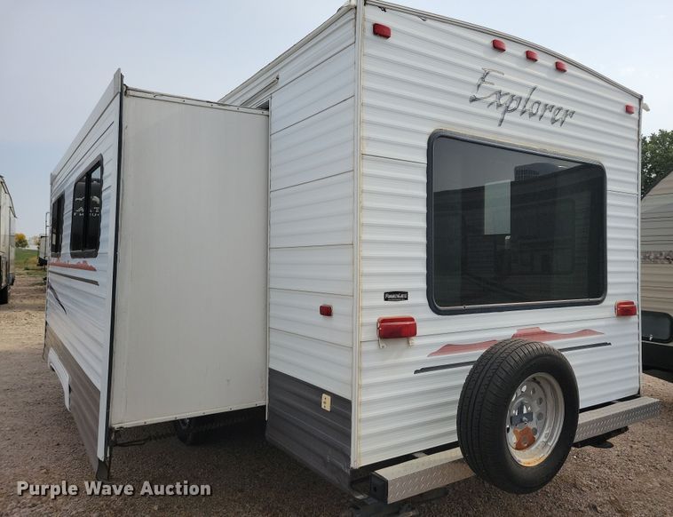 image for item DN3587 2005 Frontier  Explorer M315 camper