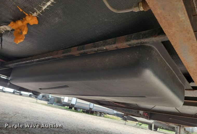 image for item DN3587 2005 Frontier  Explorer M315 camper