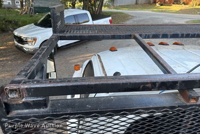 image for item DO2559 2005 Chevrolet  C4500 flatbed truck